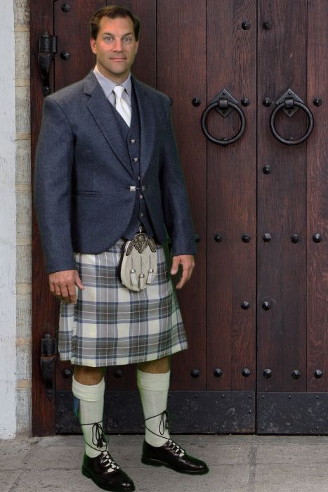 SPECIAL LISTING ONLY EX HIRE KILTS FOR CUSTOMER SIZES 